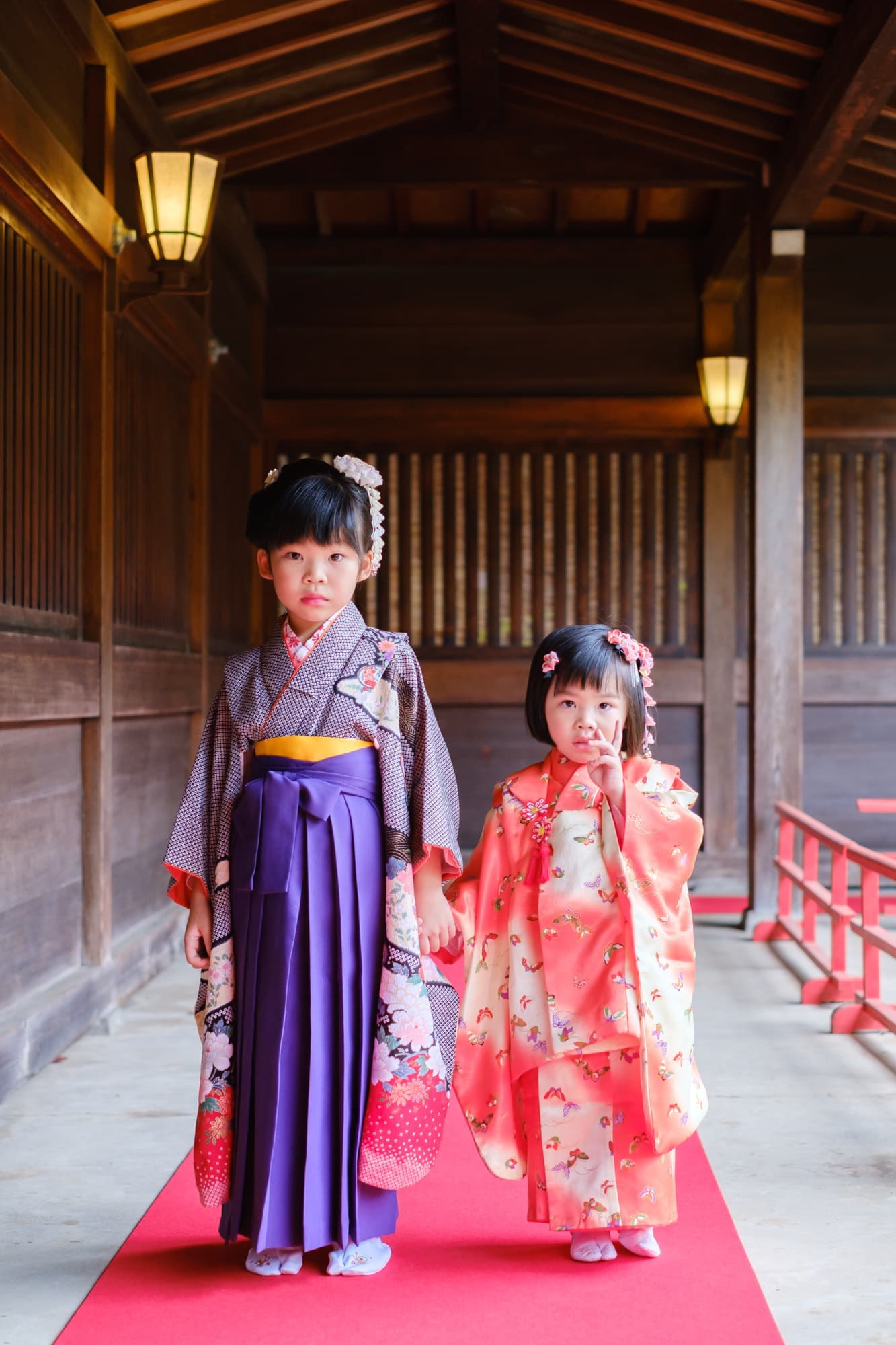 代々木八幡宮の七五三、7歳と3歳